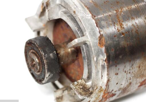 交流电机过热的原因及解决方法分析