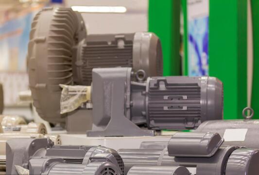 伺服电机高速与低速的区别及其应用场景