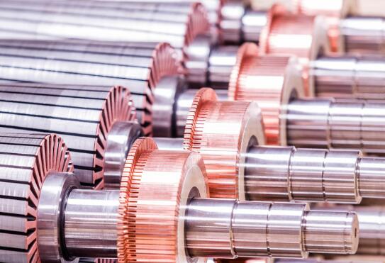 高压电机与低压电机的区别（详解电机的特点和应用场景）