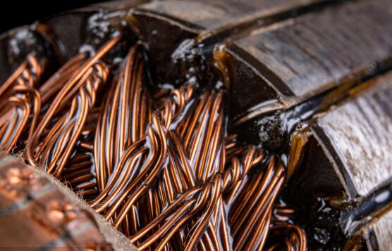 单相电机和三相电机的区别（详解单相电机和三相电机的区别）