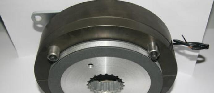 直流电机元件线圈，线圈在直流电机中的作用和原理