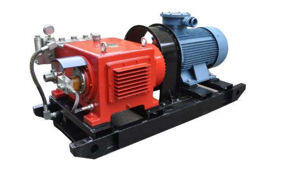 氢离子与氢氧根离子导电机理，电解液中的离子导电原理