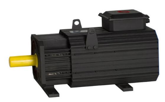 电机启动电容两端电压是多少，电机启动电容的工作原理