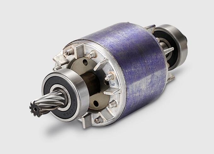 双轴振动筛电机怎样接震动力大？