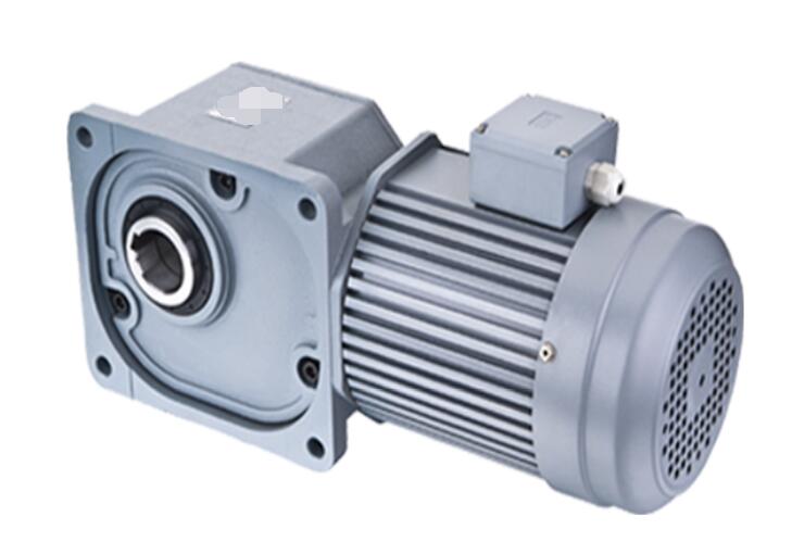 交流异步感应电动机的工作原理是什么？