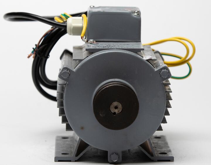 plc怎样控制步进电机驱动器